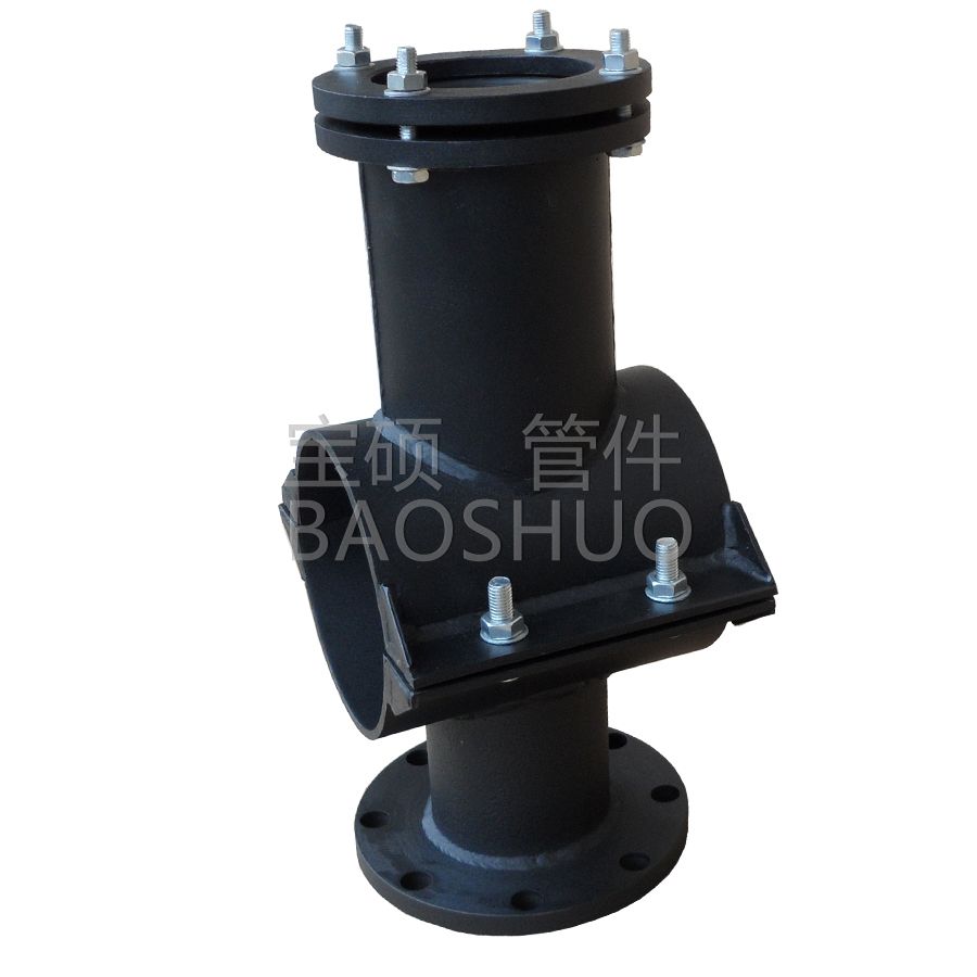 Чатырохкантрольны кампенсатар злучэння труб