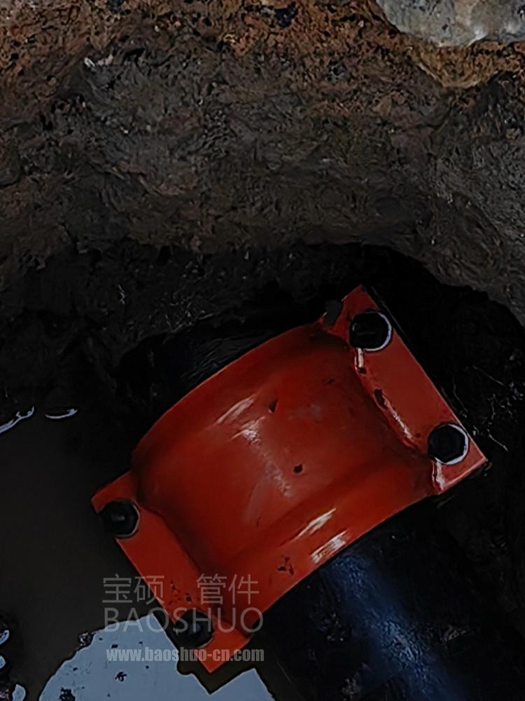 HDPE管可承受最高液体温度多少，高温管泄漏怎么修补，使用耐高温抢修节好处