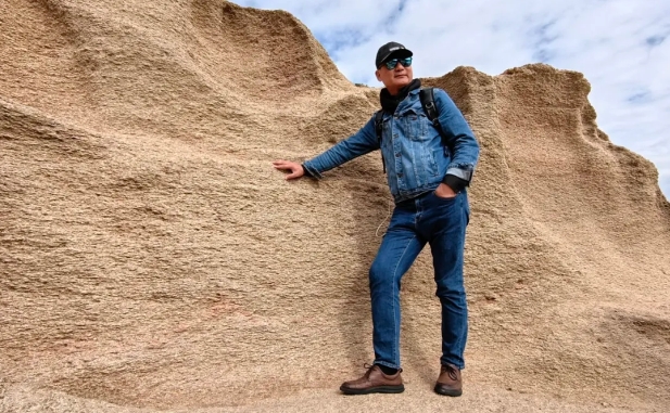 闫国星：观物见精神