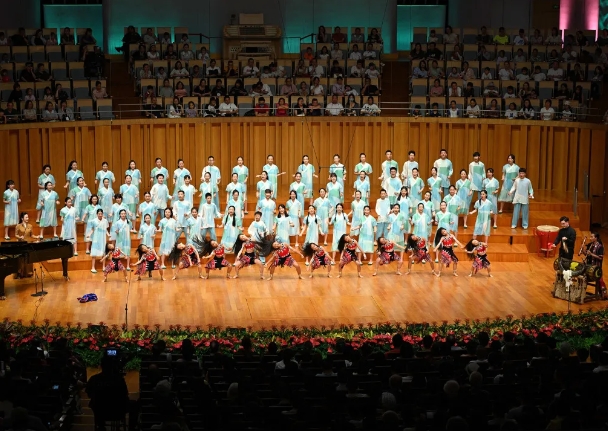 深圳“小金树”童声合唱团：将要唱歌到永远