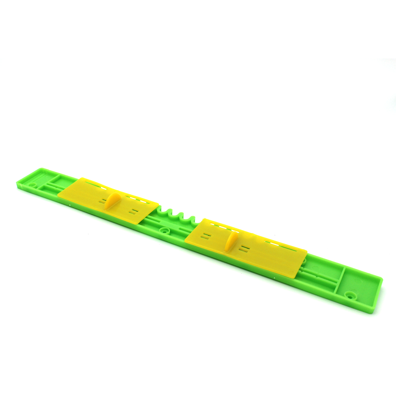 10 frames slidable bee entrance