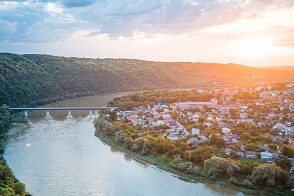 节省成本，也为国家节约能源