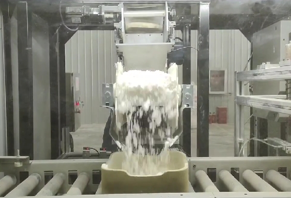 稀土自动化上下料生产线（生料上料）