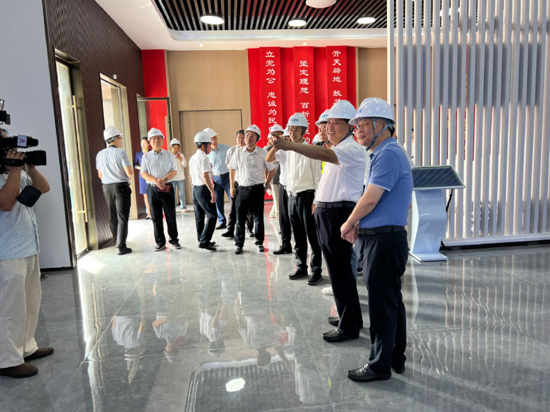 南昌市人大主任及副市长一行莅临项目考察