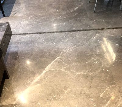 御景湾北区2#、3#、5#楼天然石材材料（设备）分包供货合同