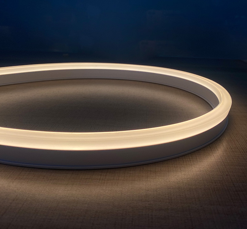 一体化防水常亮匀光软灯带(三面发光)