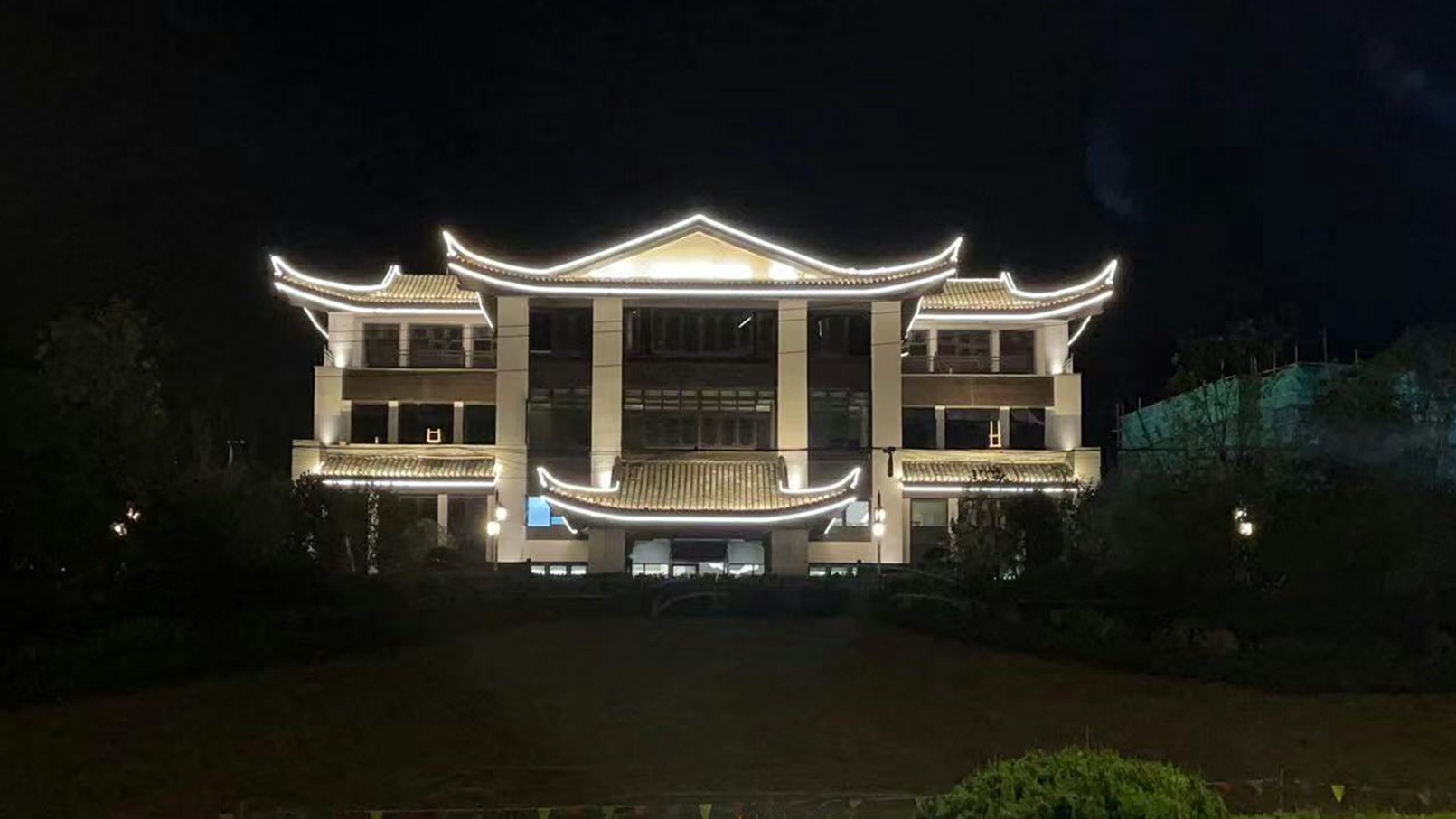 余姚梁弄云山雅院售楼部