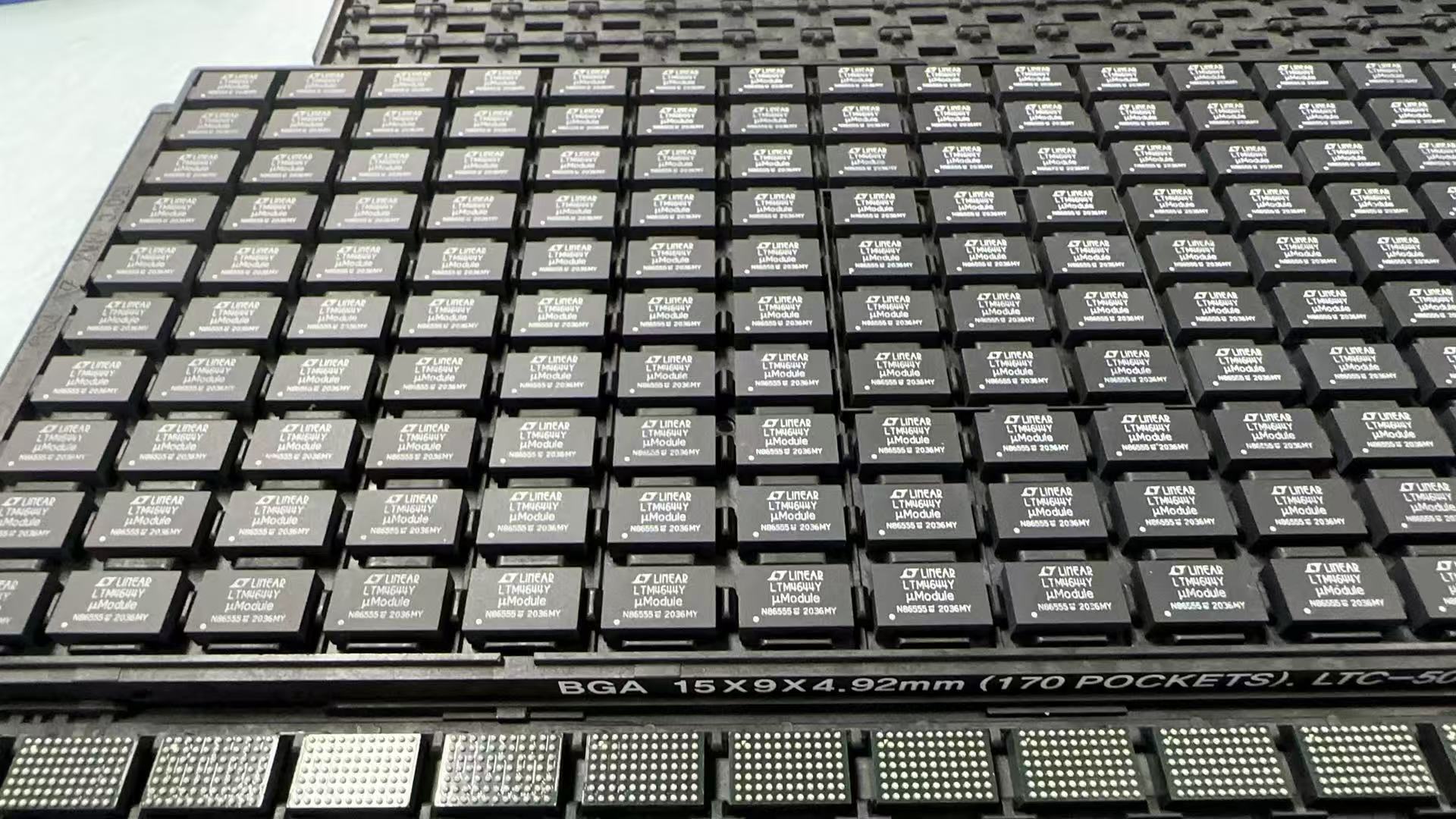 LTM4644: Quad Output μModule DC-DC Step-Down Power Module from Analog Devices (Linear Technology)