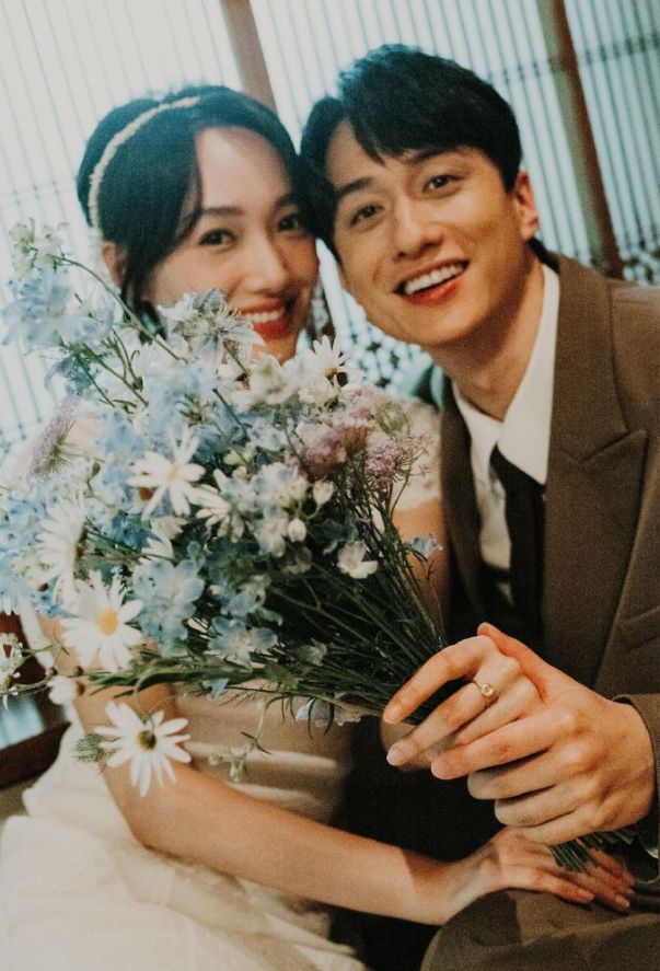 六年情昇華！劉俊謙蔡思韻日本結婚 復古婚紗照藏溫馨