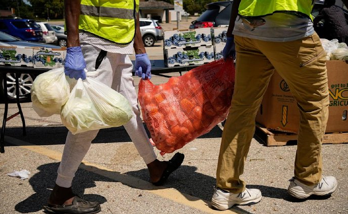 美政府停擺殃及民生 25州聯合起訴促恢復糧食券撥款