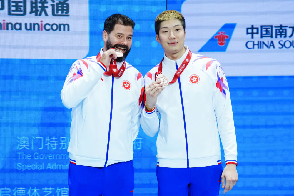 主場奮戰雖有遺憾 張家朗逆境奪銅彰顯「劍神」風範