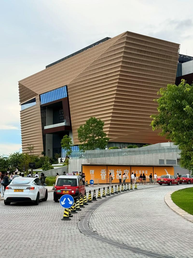 分流觀展人潮 香港故宮推周末假日早晚專時門票