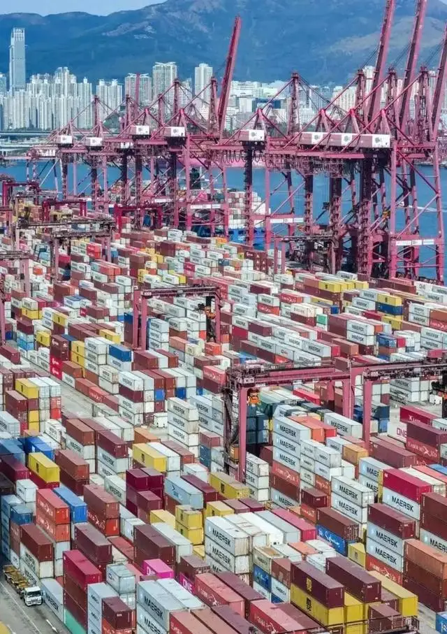 把握國家規劃機遇 香港多元經濟動能強勁 國際樞紐地位穩固提升