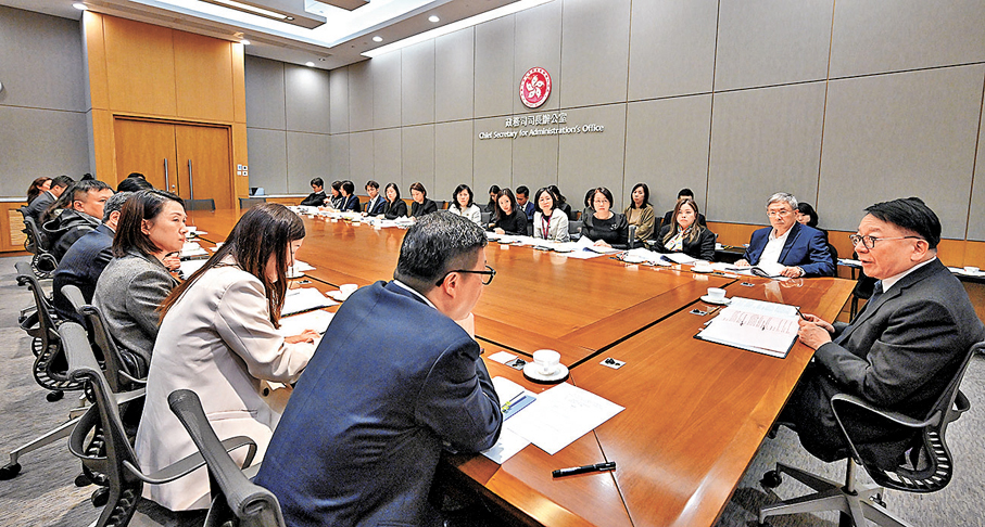 香港跨年新象：煙花改倒數 口岸延服務迎客流高峰