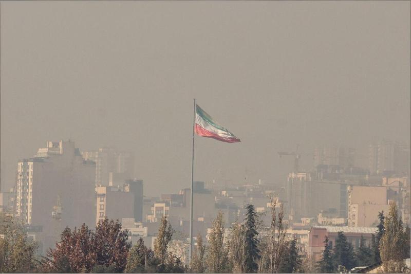 德黑蘭的暗線被點亮：一次逮捕，幾層博弈