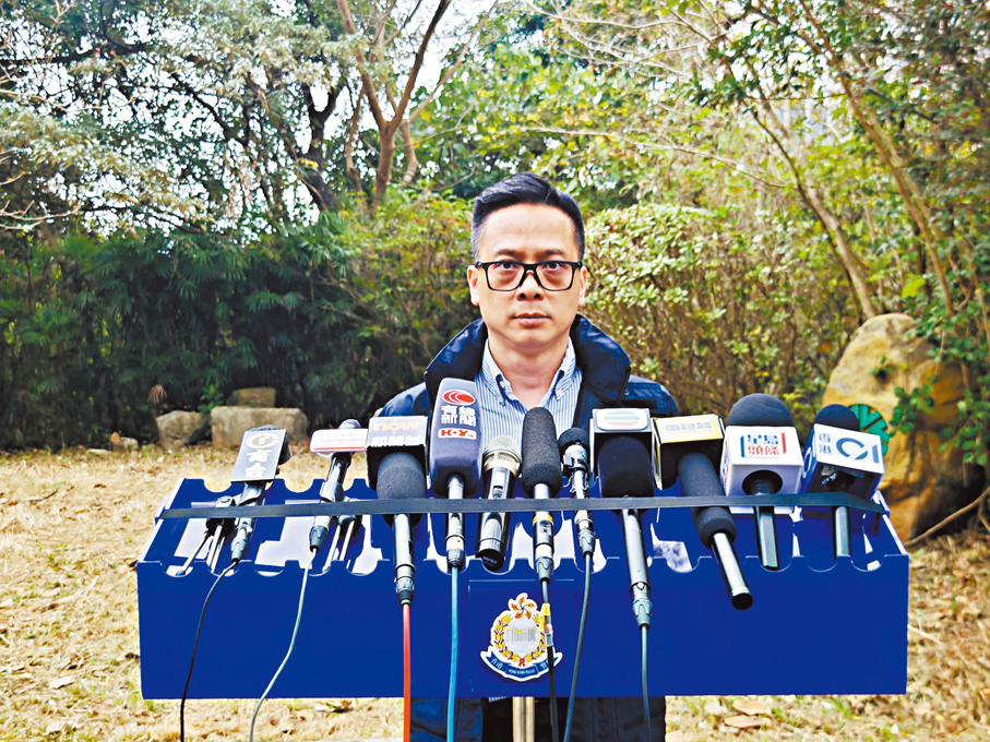 警員連開五槍制服持刀鐵支怪異男 中彈危殆疑犯涉精神異常