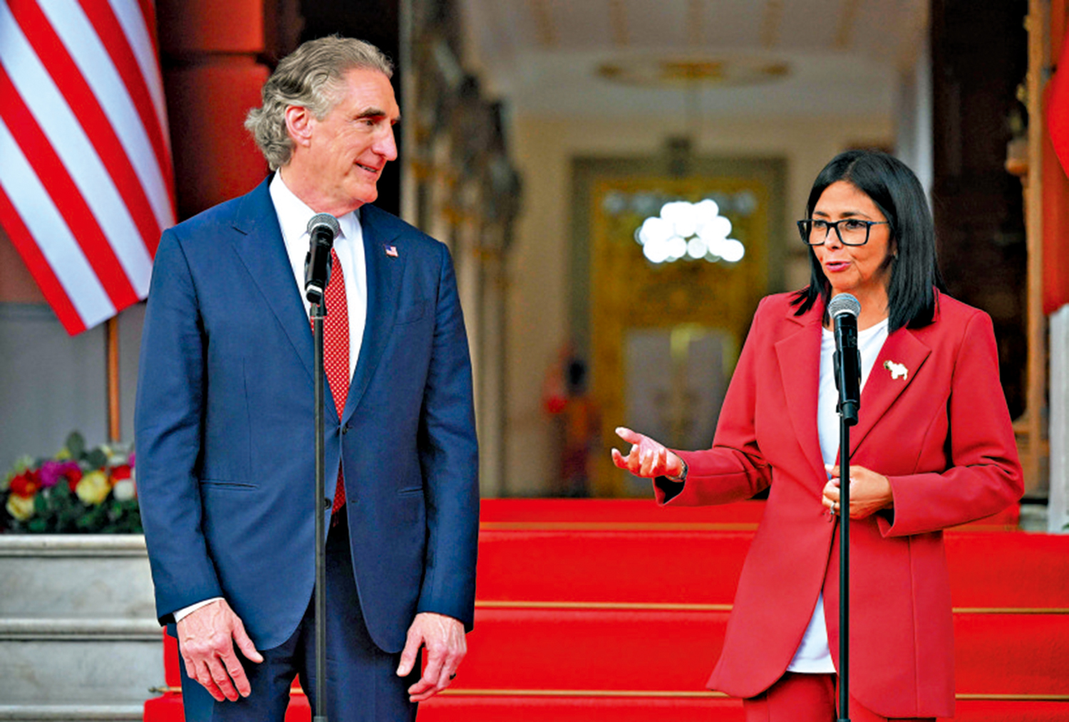 美委關係急速解凍 首批價值7.8億委國黃金運抵華府