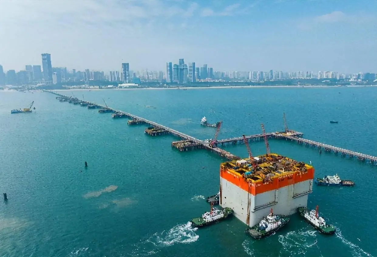 金門前縣長李炷烽：廈金大橋若建成，「離島變樞紐」，焊死門的代價更大