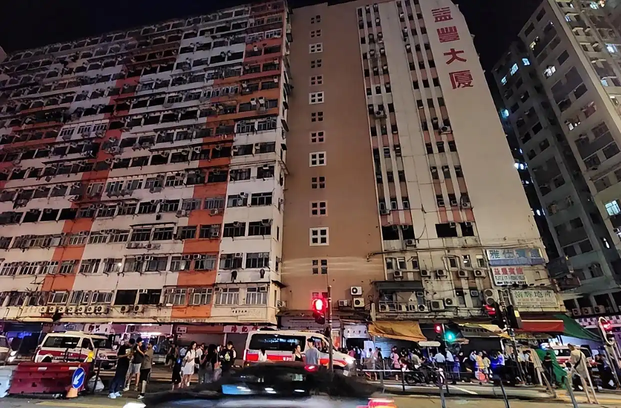 舊樓電力事故頻生 電錶房老化偷電成計時炸彈
