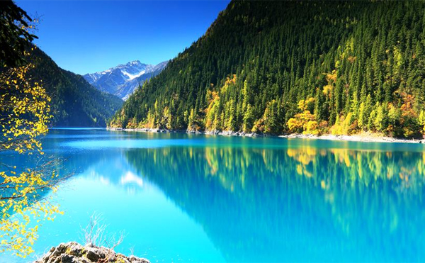 【Jiuzhaigou Huanglong High-speed Railway Private Customized 3-Day Tour】A hidden place in a corner of the world