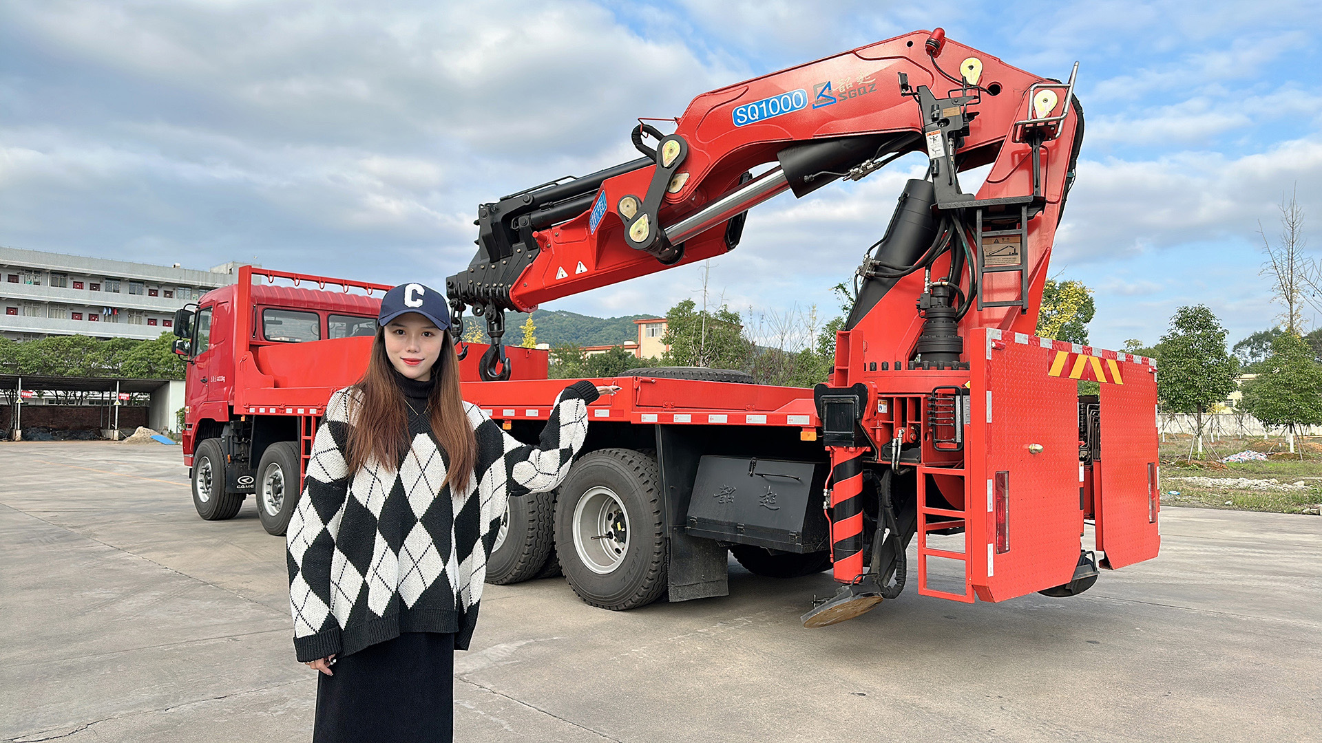 【美女说车】韶起SQ1000