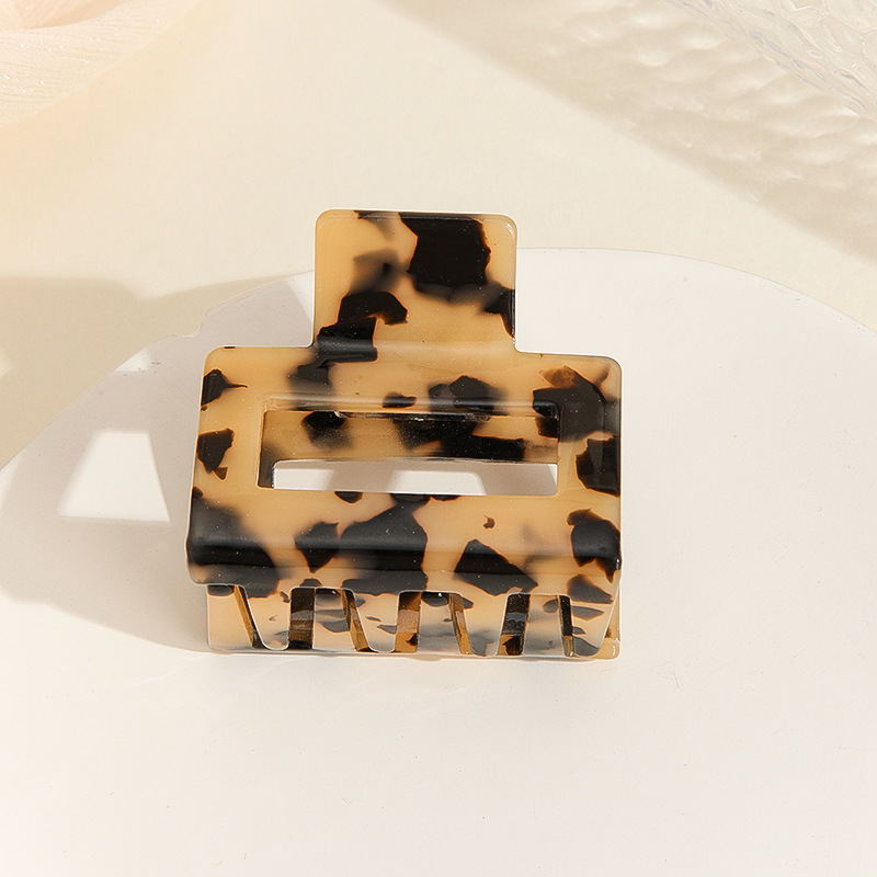 Small square Hair Claw