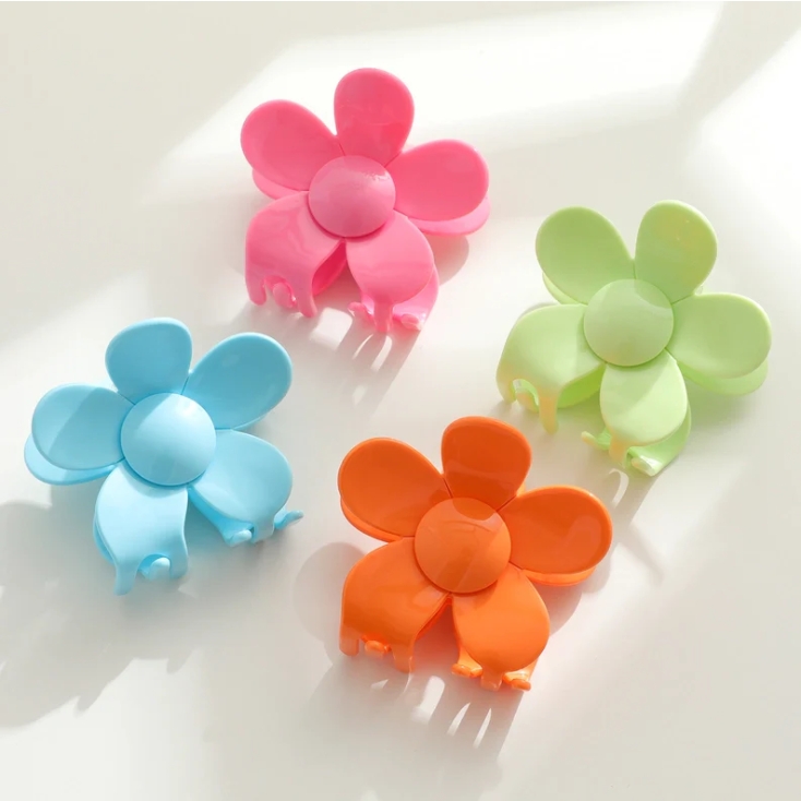Macaron Color Flower Hair Claw