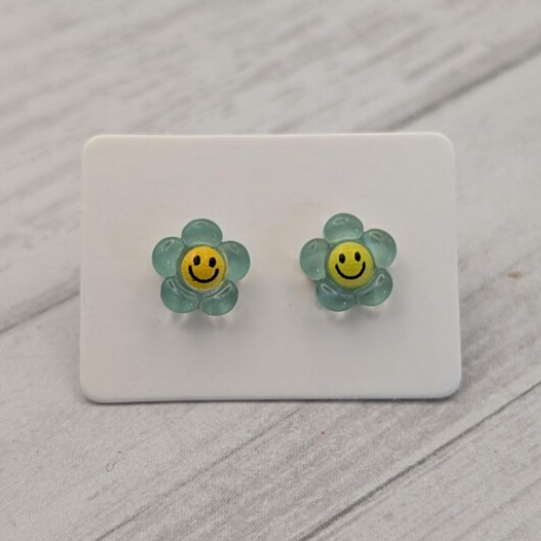 Smiley Face Flower Stud Earrings