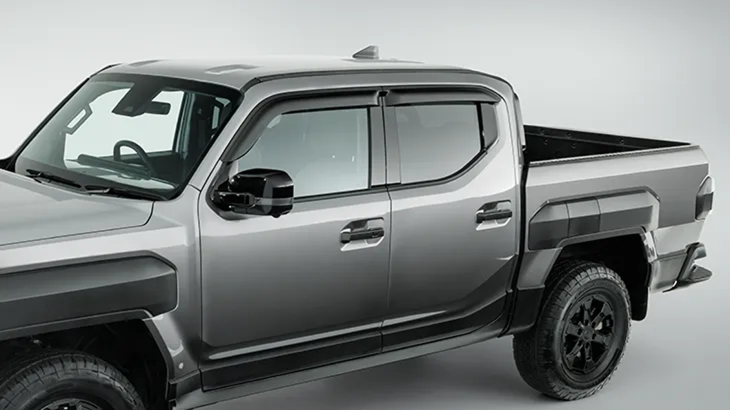 TK(Tasman) Weathershields - Smoked - Dual Cab