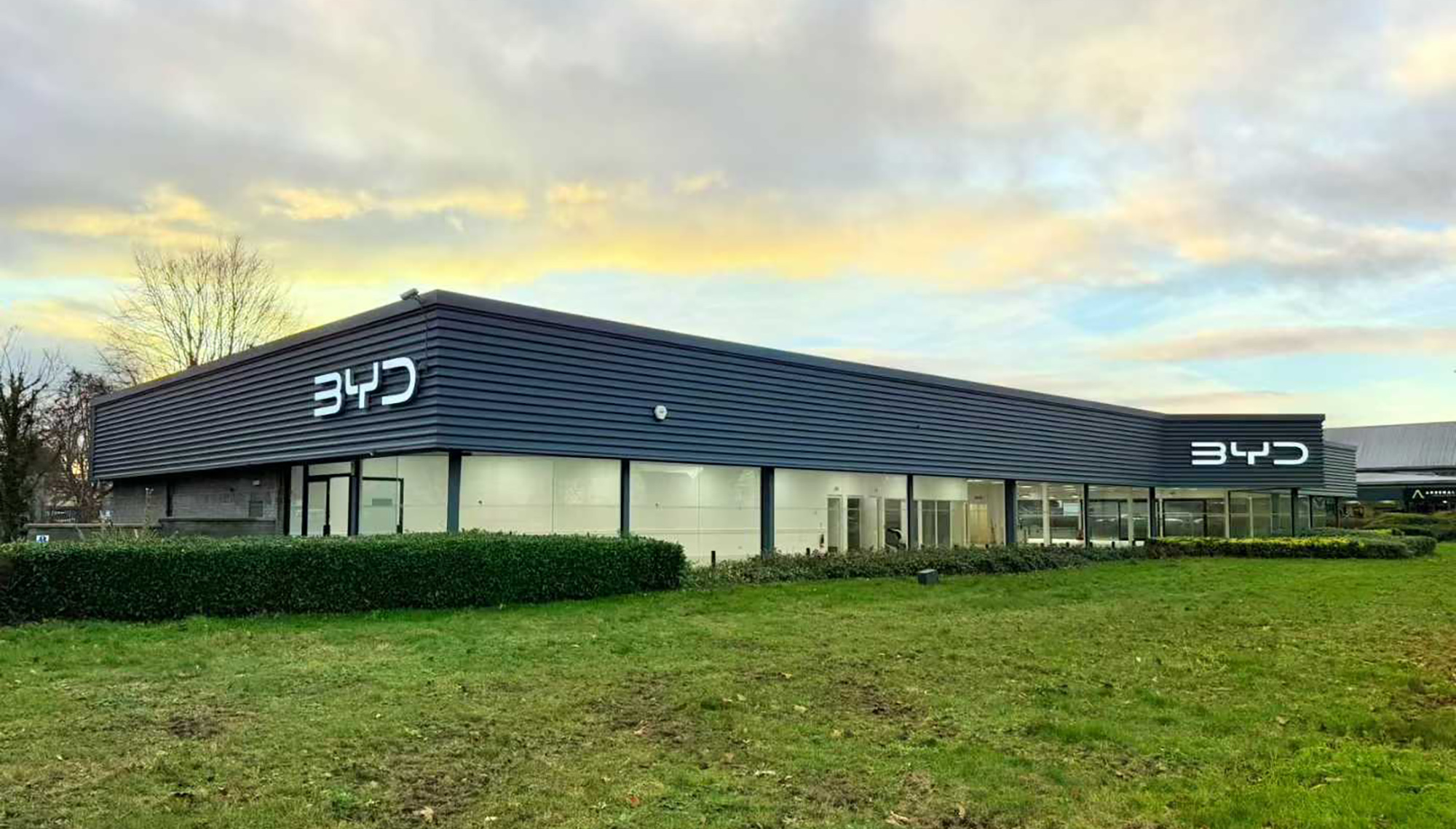 Warwick BYD 4S Store in the UK: Embark on an extraordinary electric vehicle journey