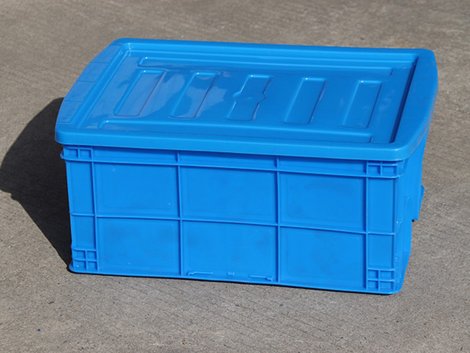 塑料周转箱 | 堆叠稳固 多场景周转