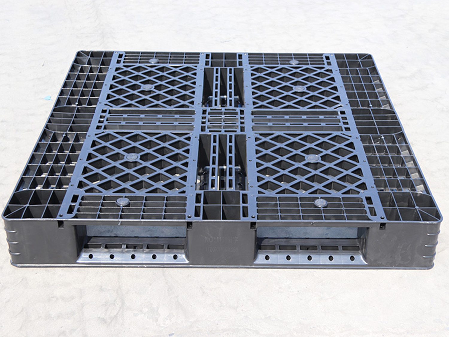 黑色一次性周转塑料托盘 | 经济便捷 免回收 适合短期周转