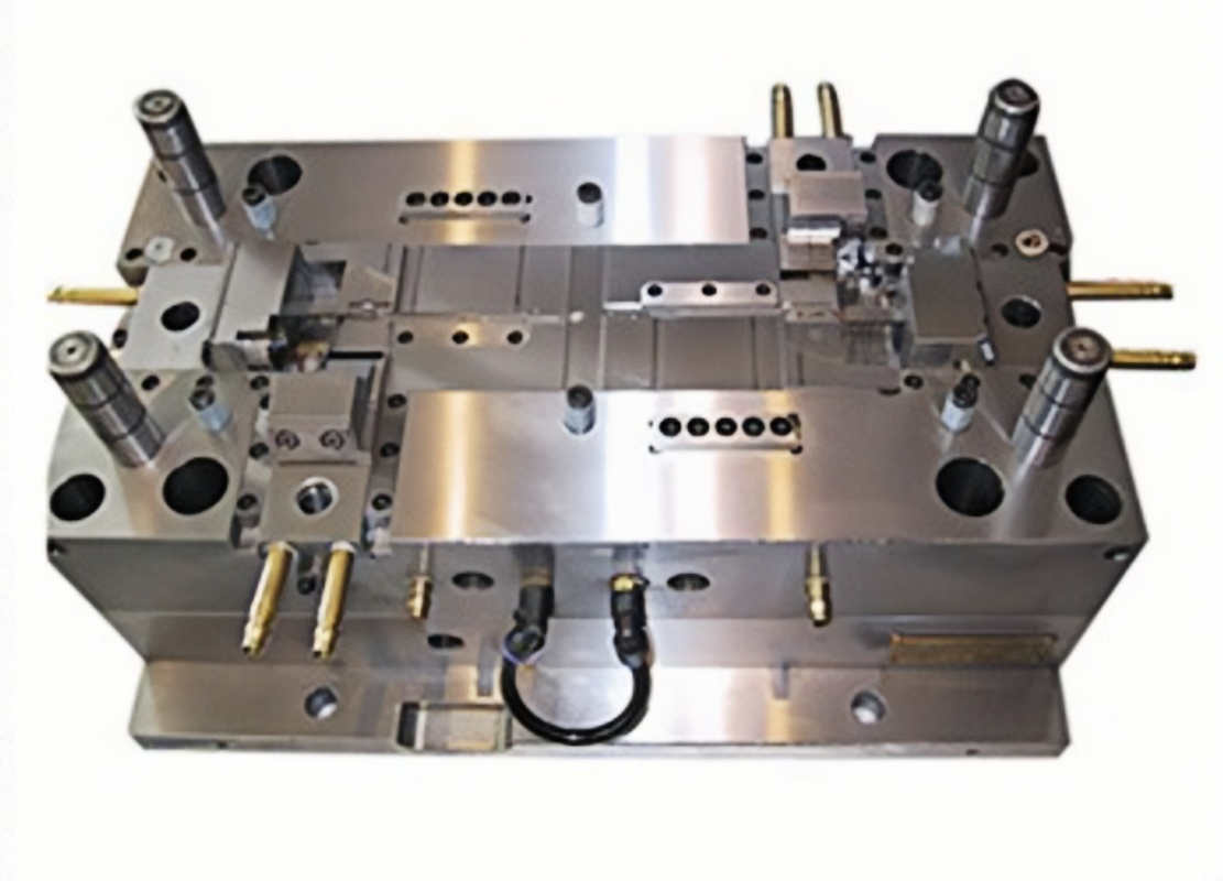 Injection Molding-04