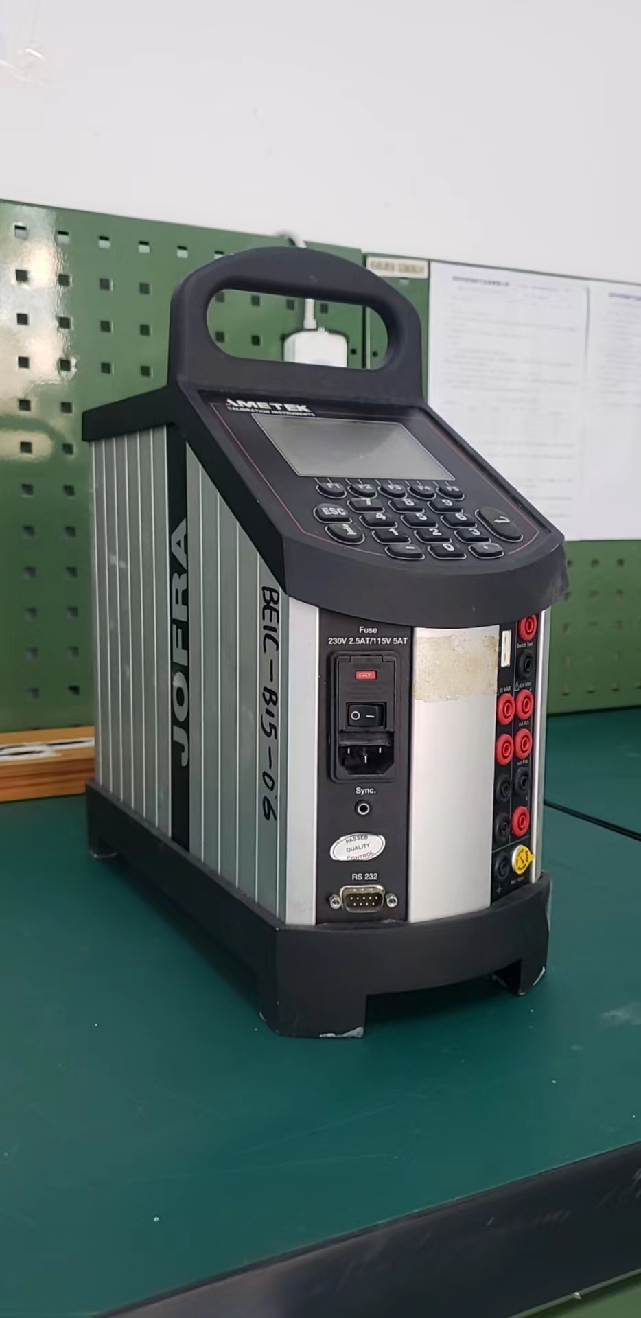 干体式温度校准器