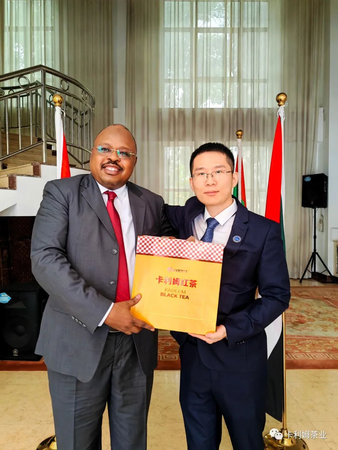 WDEF沃达福创始人秦勇拜会苏丹驻华大使欧麦尔·萨迪格