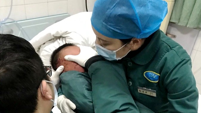 天使情怀，爱暖人心—急诊科“美小护”当起“天使妈妈”