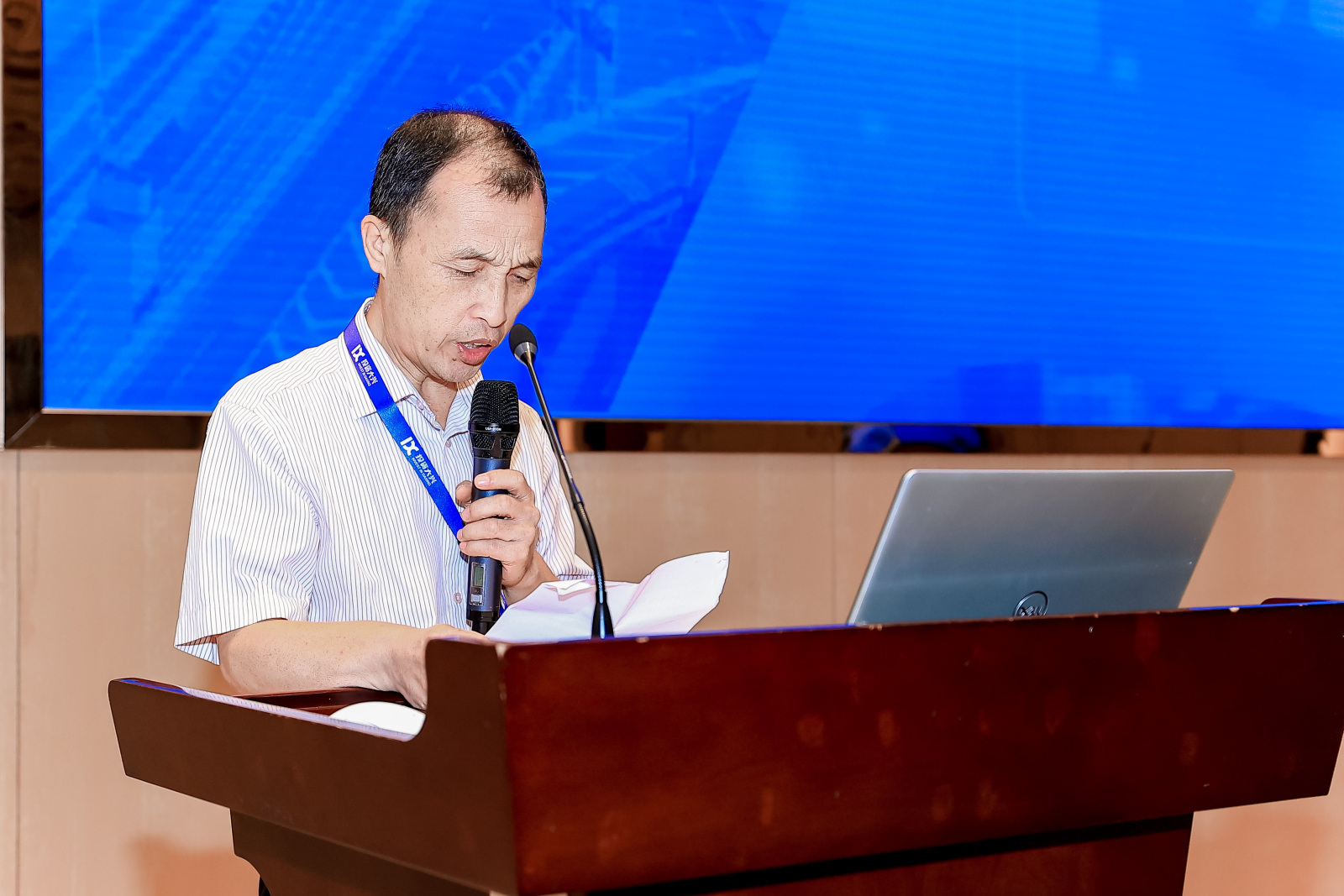 任重道远坚定信念做好养老机器人生态建设践行者组织者