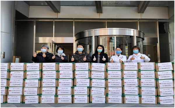 北京大鸾翔宇慈善基金会联合首开集团党委、西城区广安门医院党委共同开展“周恩来总理诞辰122周年”纪念日抗疫物资捐赠主题党建活动