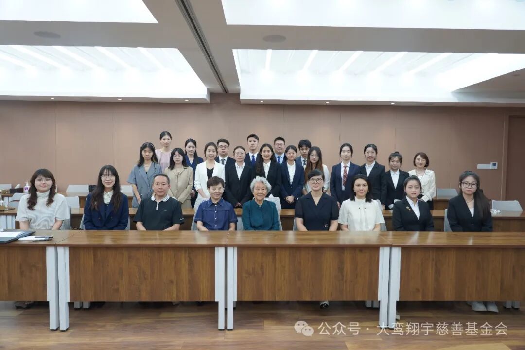 恩来荣誉社团2024年“腾飞计划-阶梯训练营”开营仪式在北京举行