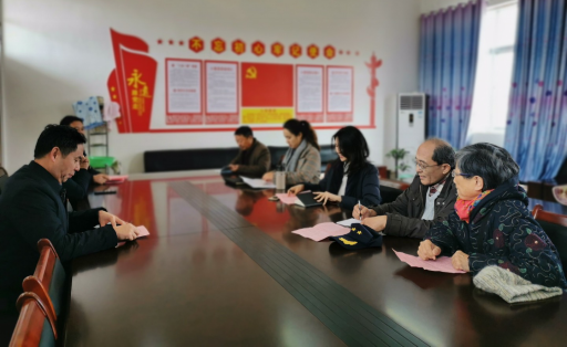 我会设立“范朝利教育奖励”基金