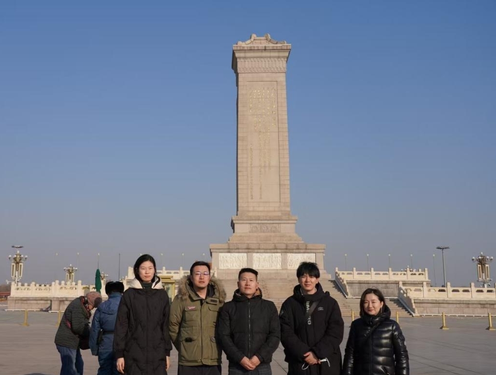 纪念周恩来总理逝世48周年主题党日活动