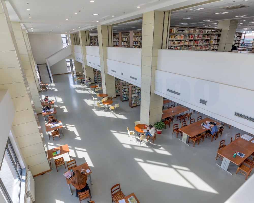 西安理工大学曲江校区图书馆