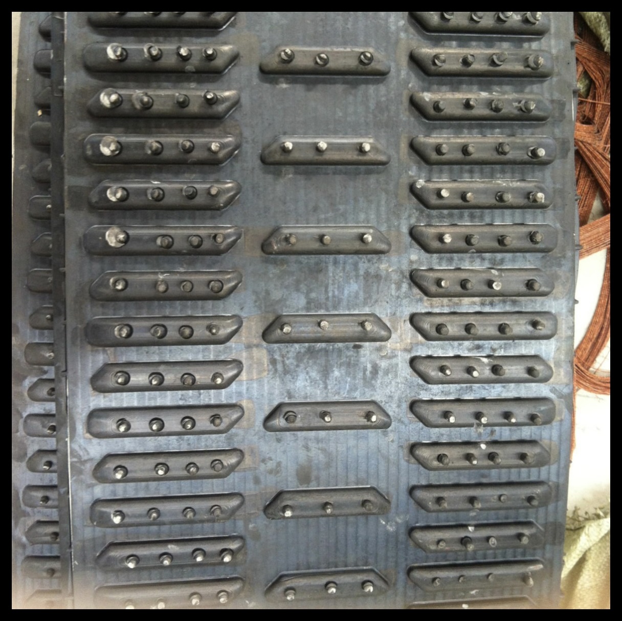 KYT-KCM-250 Special Rubber Track