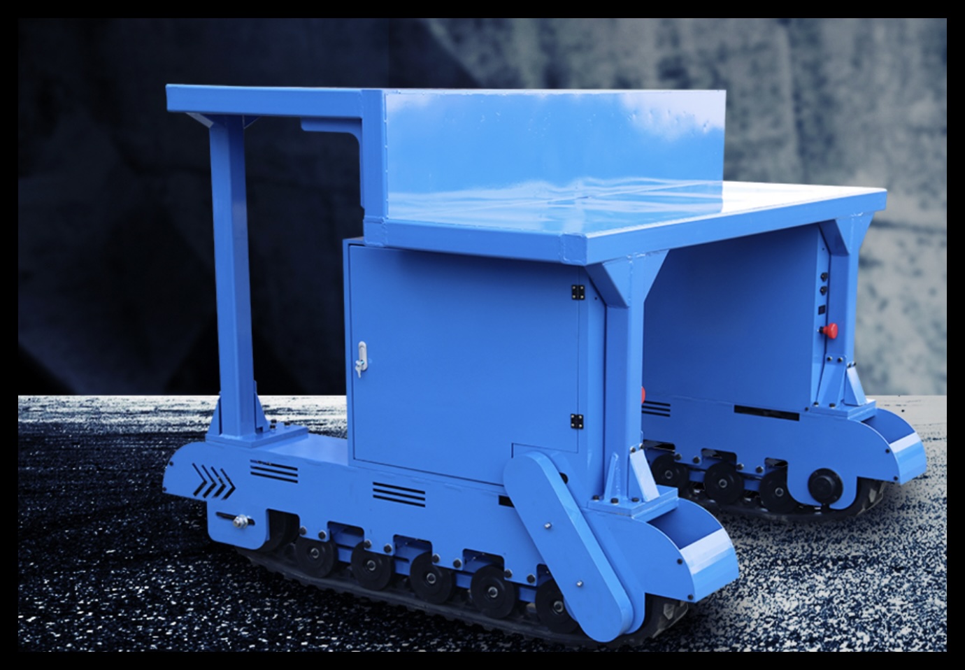 250 Rubber Tracked High Level Chassis Platform