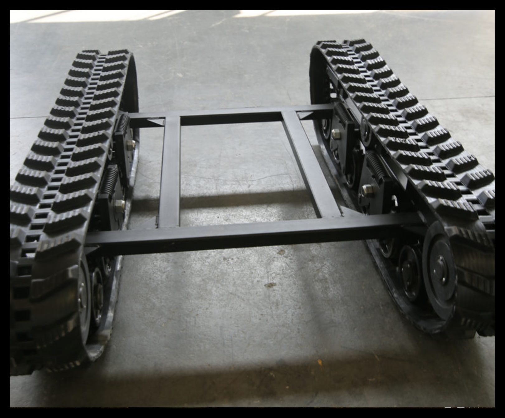 KYT-  HS149 special rubber track chassis