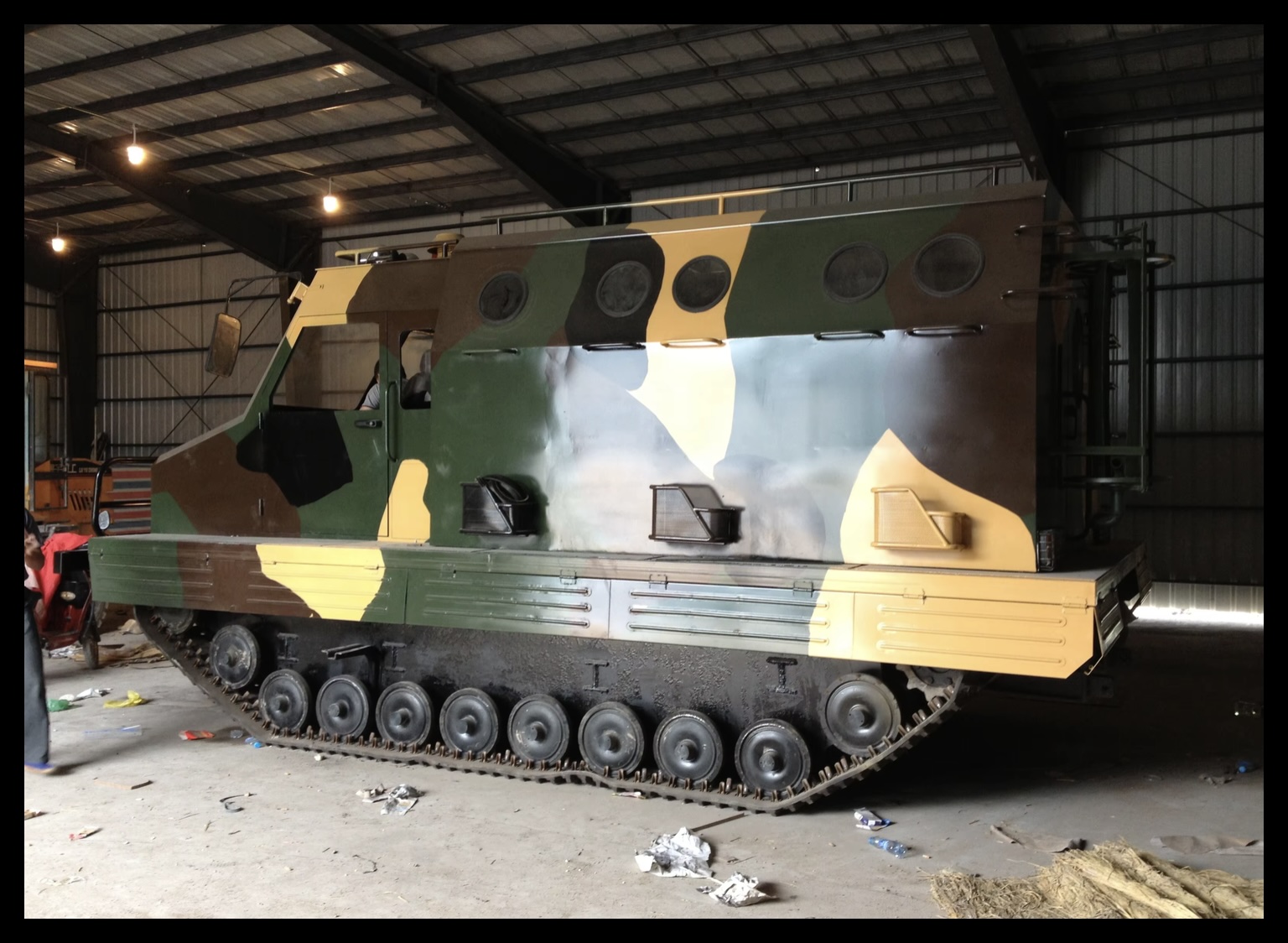 Hagglunds BV 206/BV206 Rubber Track& the Whole car