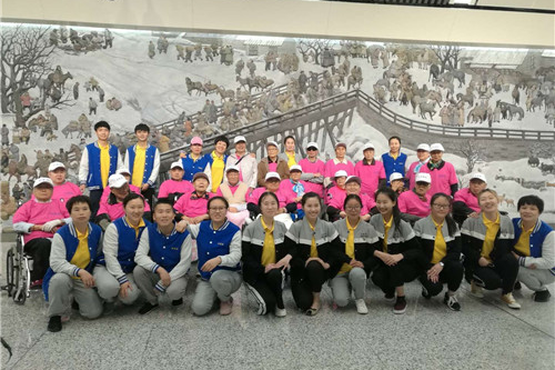 亲历春城巨变 感受城市精神