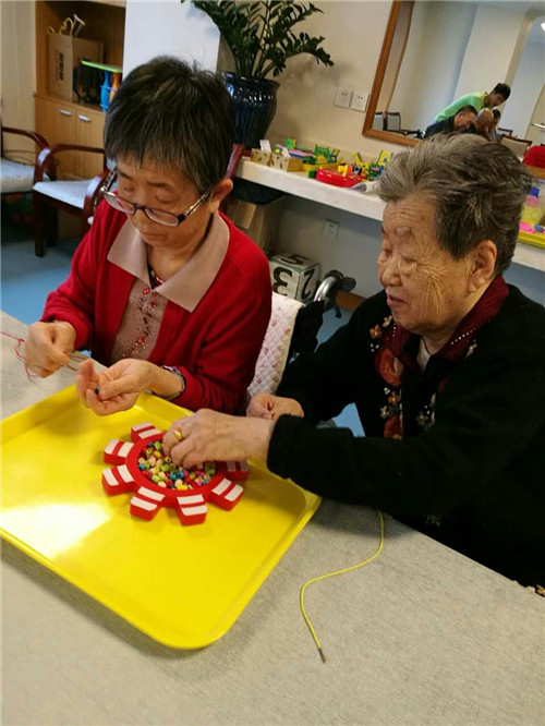 增加益智游戏 给老人有意义的生活