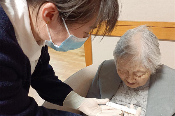 战疫 我们一直在前行！护佑 养老人是平凡英雄！——怡康园“战疫”掠影