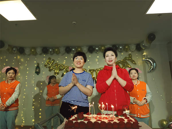 同心同德共创美好未来，勇毅前行谱写华彩新篇——怡康园老年公寓成立八周年庆祝活动记